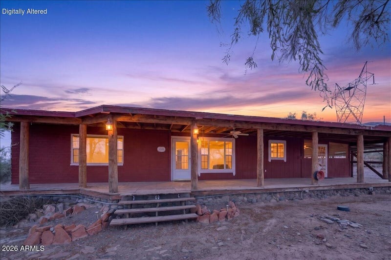 602 W Circle Mountain Rd, New River, AZ 85087