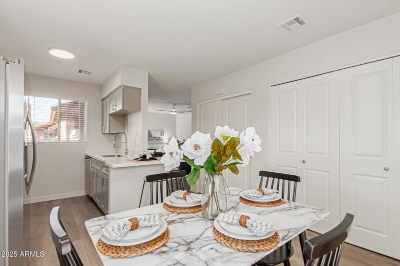 602 Yukon Dr #1, Phoenix, AZ 85027