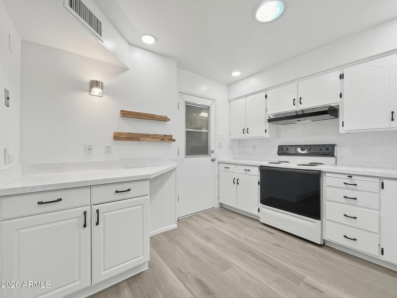 6020 Billings St, Mesa, AZ 85205