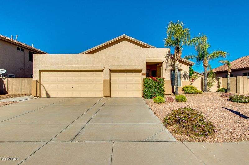 6020 W Morrow Dr, Glendale, AZ 85308