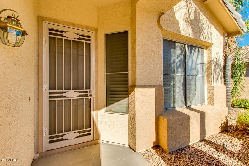 6020 W Morrow Dr, Glendale, AZ 85308