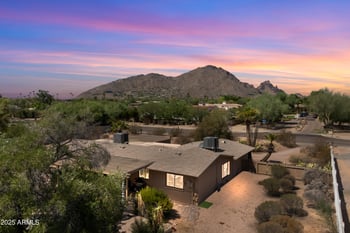 6021 Mockingbird Ln, Paradise Valley, AZ 85253