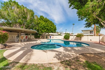6022 10th Way, Phoenix, AZ 85014