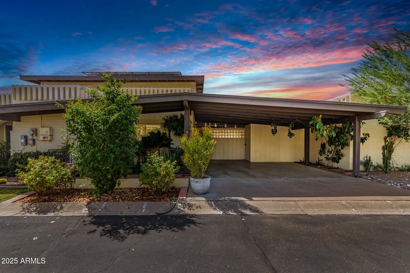 6022 10th Way, Phoenix, AZ 85014