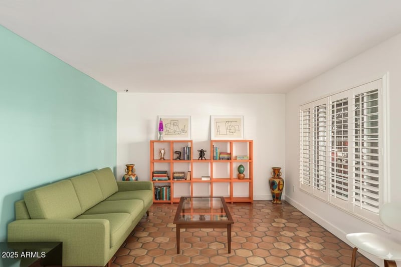 6022 10th Way, Phoenix, AZ 85014
