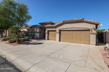 6022 Oberlin Way, Phoenix, AZ 85083