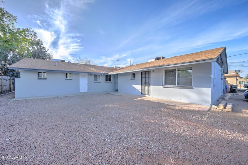6022 S 3rd St, Phoenix, AZ 85042