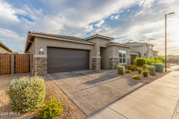 6023 Sinclair St, Phoenix, AZ 85054