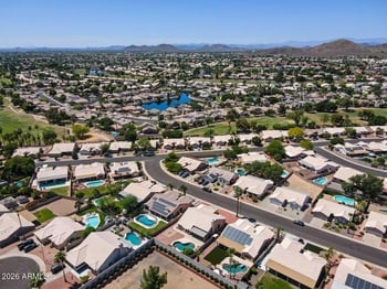 6023 Blackhawk Dr, Glendale, AZ 85308