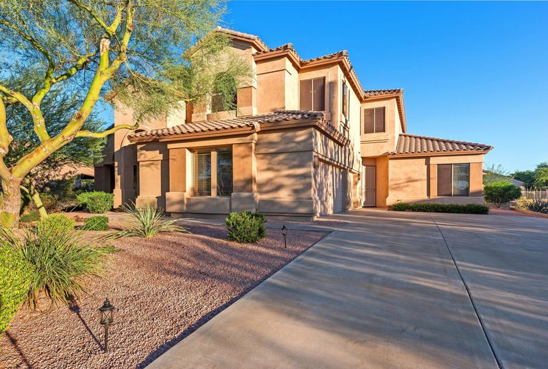 6025 E Dale Ln, Cave Creek, AZ 85331