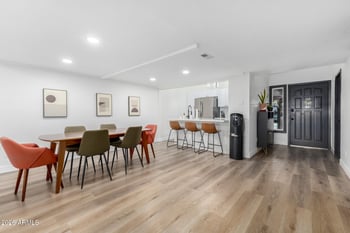 6026 11th St, Phoenix, AZ 85014