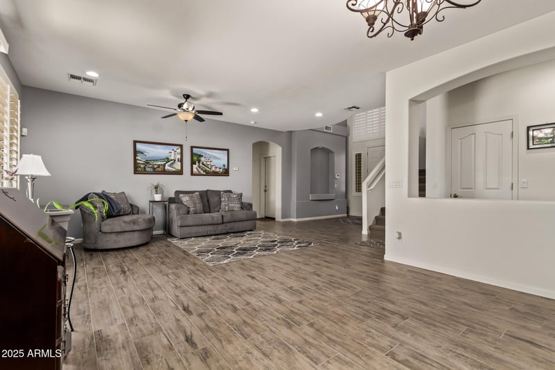 6027 132nd Dr, Litchfield Park, AZ 85340