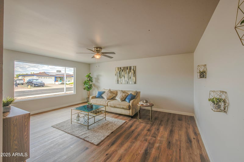 6027 Duncan St, Mesa, AZ 85205