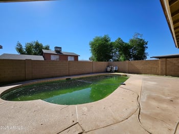 6027 Roanoke Ave, Phoenix, AZ 85035