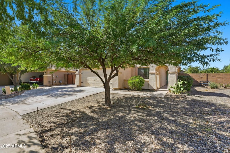 6028 Connie Ln, Gilbert, AZ 85298