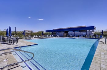 6028 Lone Cactus Dr, Phoenix, AZ 85054