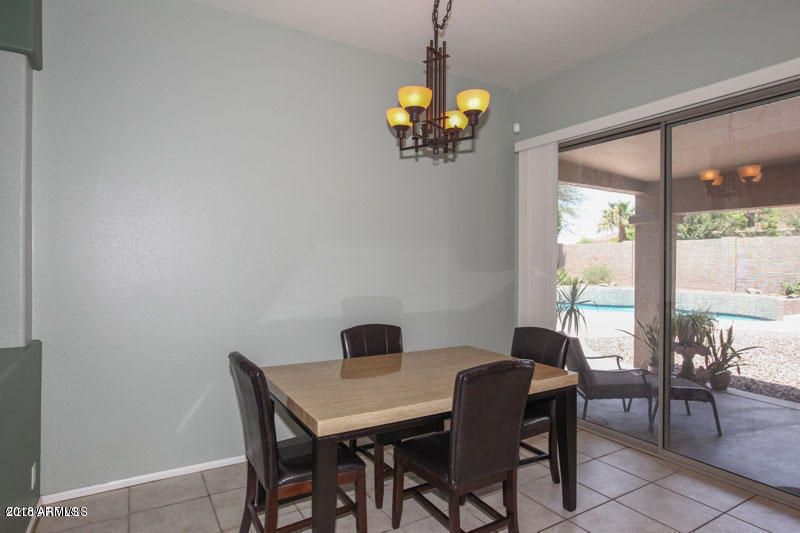6028 W Sack Dr, Glendale, AZ 85308
