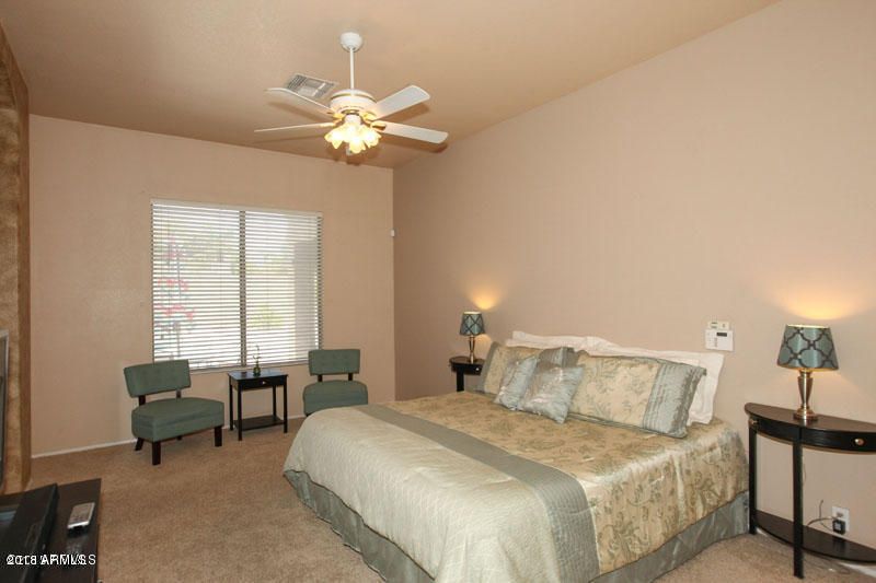 6028 W Sack Dr, Glendale, AZ 85308