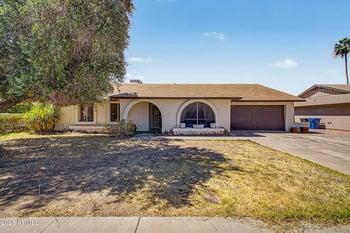 6029 Desert Hills Dr, Glendale, AZ 85304