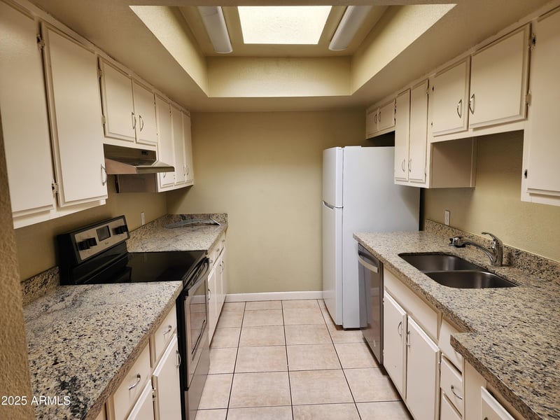 603 Allred Dr, Tempe, AZ 85281