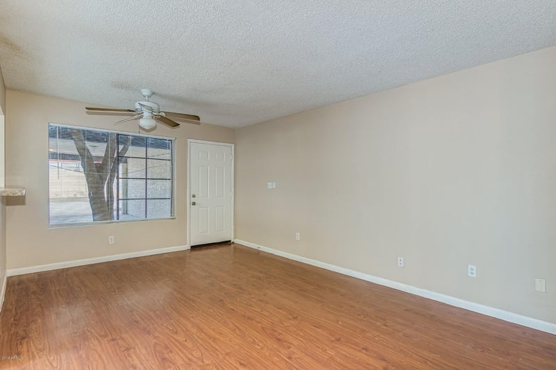 603 N 4th St #E, Avondale, AZ 85323
