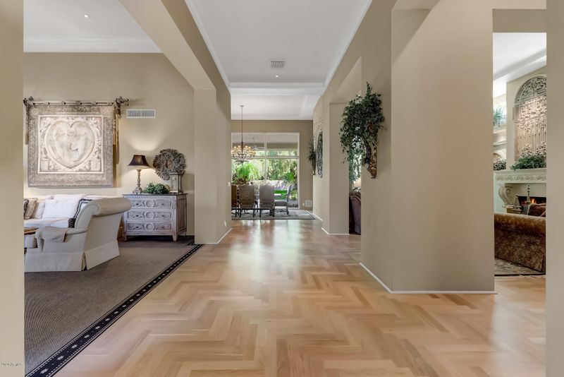 6030 E Joshua Tree Ln, Paradise Valley, AZ 85253