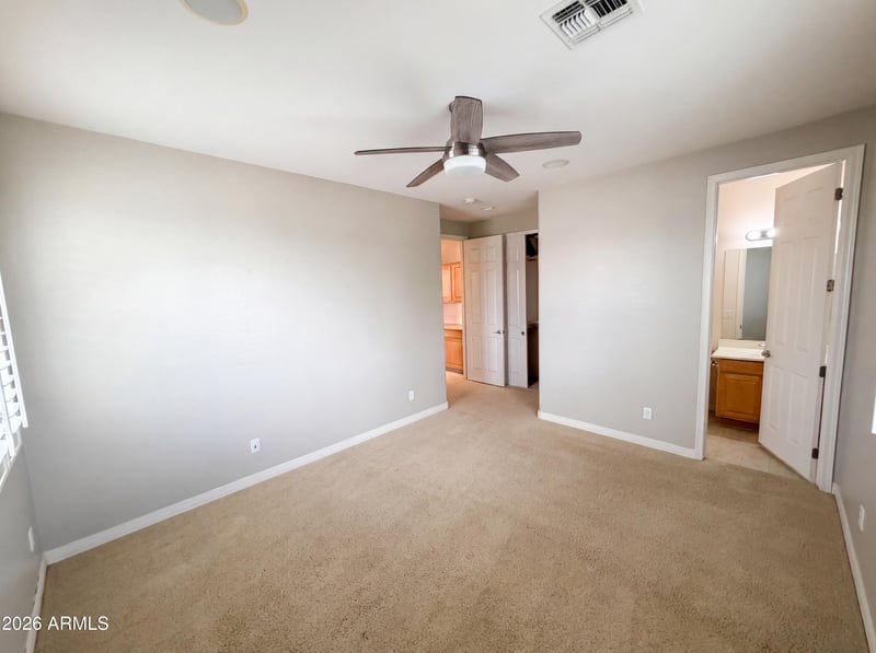 6033 Mack Ave, Gilbert, AZ 85298