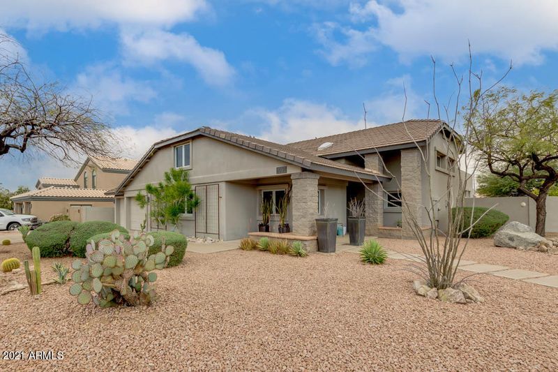 6034 E Vermillion Cir, Mesa, AZ 85215