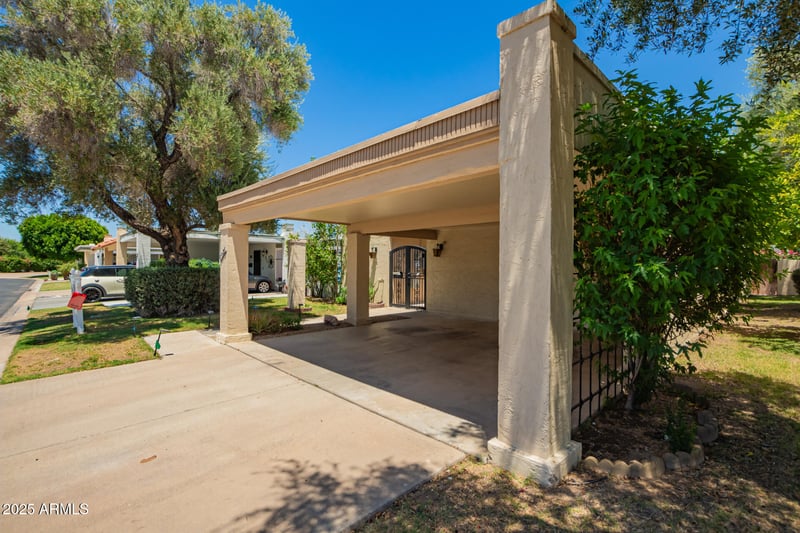 6035 9th Ave, Phoenix, AZ 85013