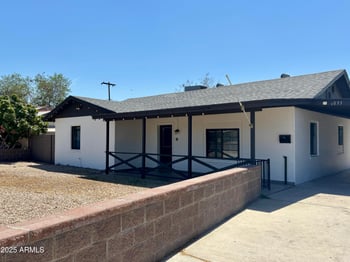 6035 Maryland Ave, Glendale, AZ 85301