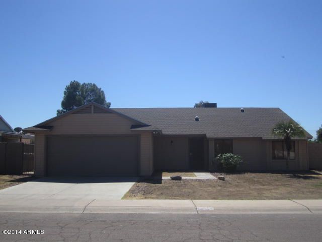 6037 W Harmont Dr, Glendale, AZ 85302