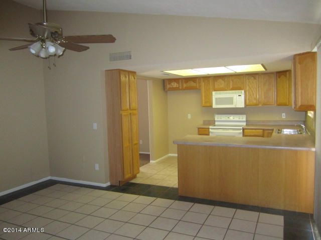6037 W Harmont Dr, Glendale, AZ 85302