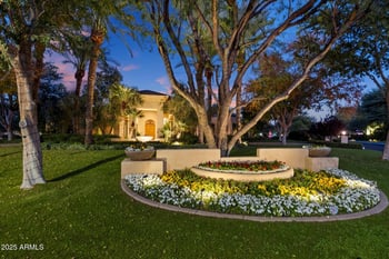 6038 Sunnyside Dr, Scottsdale, AZ 85254