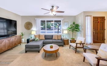 6038 W Desert Hills Dr, Glendale, AZ 85304