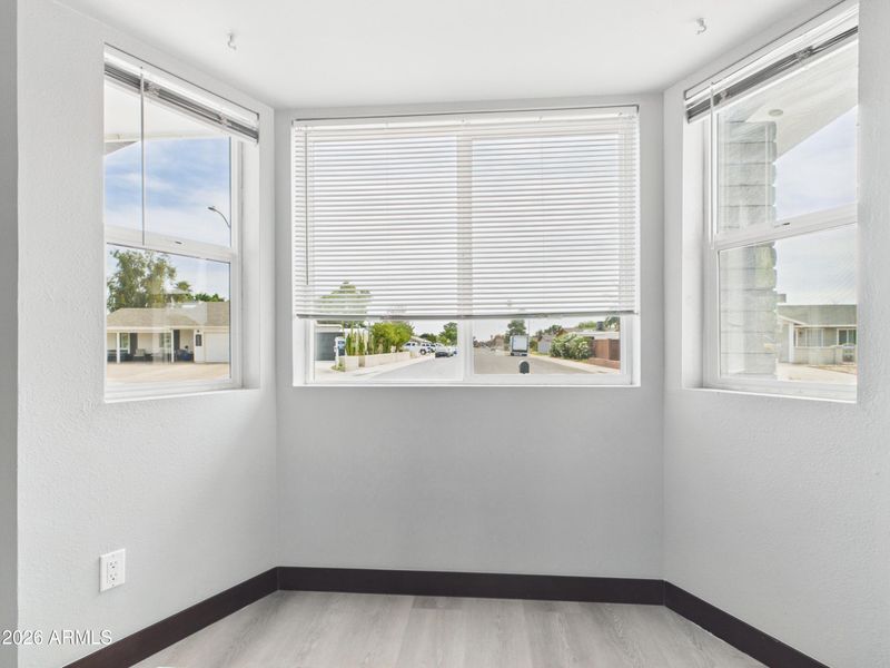 6038 W Marconi Ave, Glendale, AZ 85306