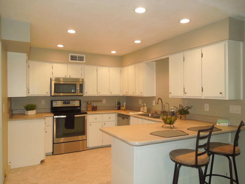 604 E Harrison St, Chandler, AZ 85225