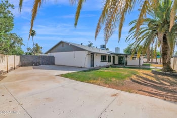 604 W Plata Ave, Mesa, AZ 85210