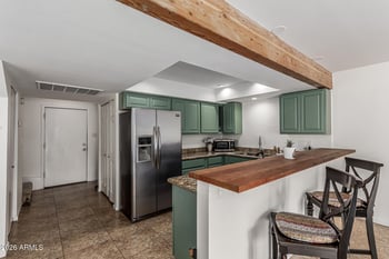 6040 15th St #27, Phoenix, AZ 85014