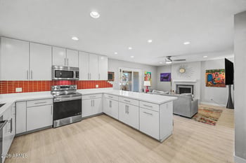 6040 Harvard St, Scottsdale, AZ 85257