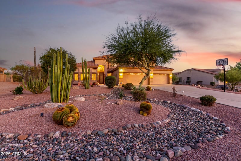 6041 Dale Ln, Cave Creek, AZ 85331