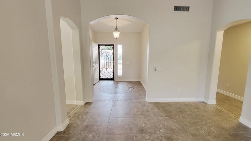 6041 E Preston St, Mesa, AZ 85215