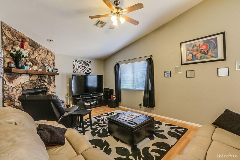 6042 E Ingram St, Mesa, AZ 85205