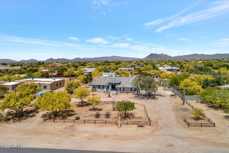 6042 E Peak View Rd, Cave Creek, AZ 85331