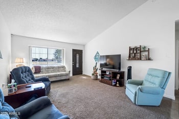 6042 Encanto St, Mesa, AZ 85205