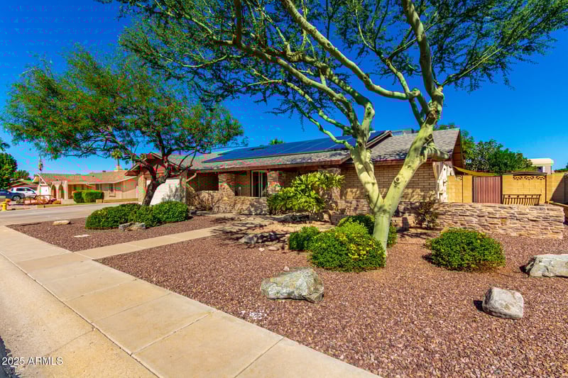 6042 Halifax St, Mesa, AZ 85205