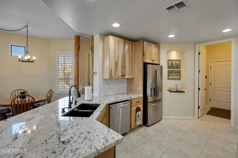 6043 Knolls Way, Cave Creek, AZ 85331