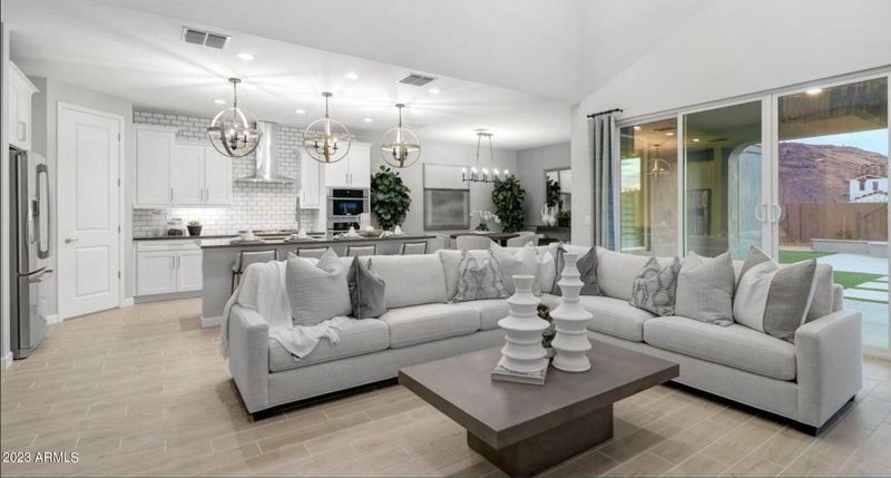 6043 E Quail Ave, Phoenix, AZ 85054