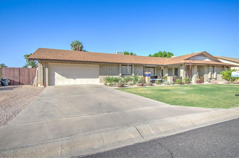 6044 E Hillview St, Mesa, AZ 85205