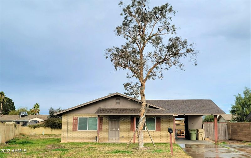 6044 W Redfield Rd, Glendale, AZ 85306