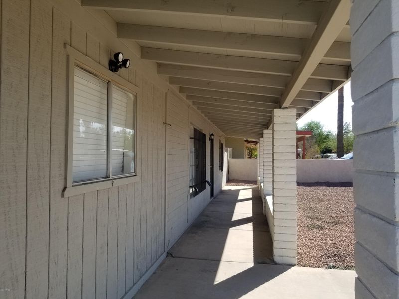 6045 S 14th Pl, Phoenix, AZ 85042